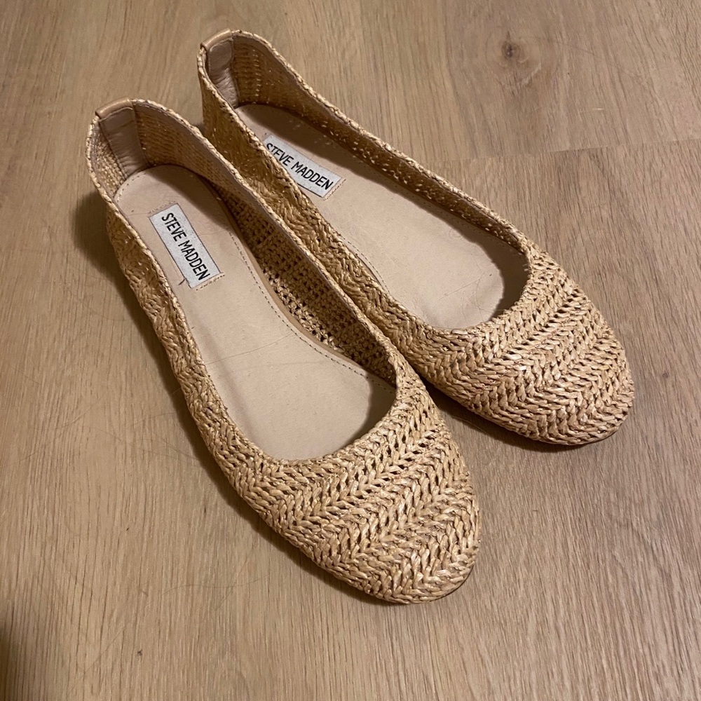 Steve Madden Flats